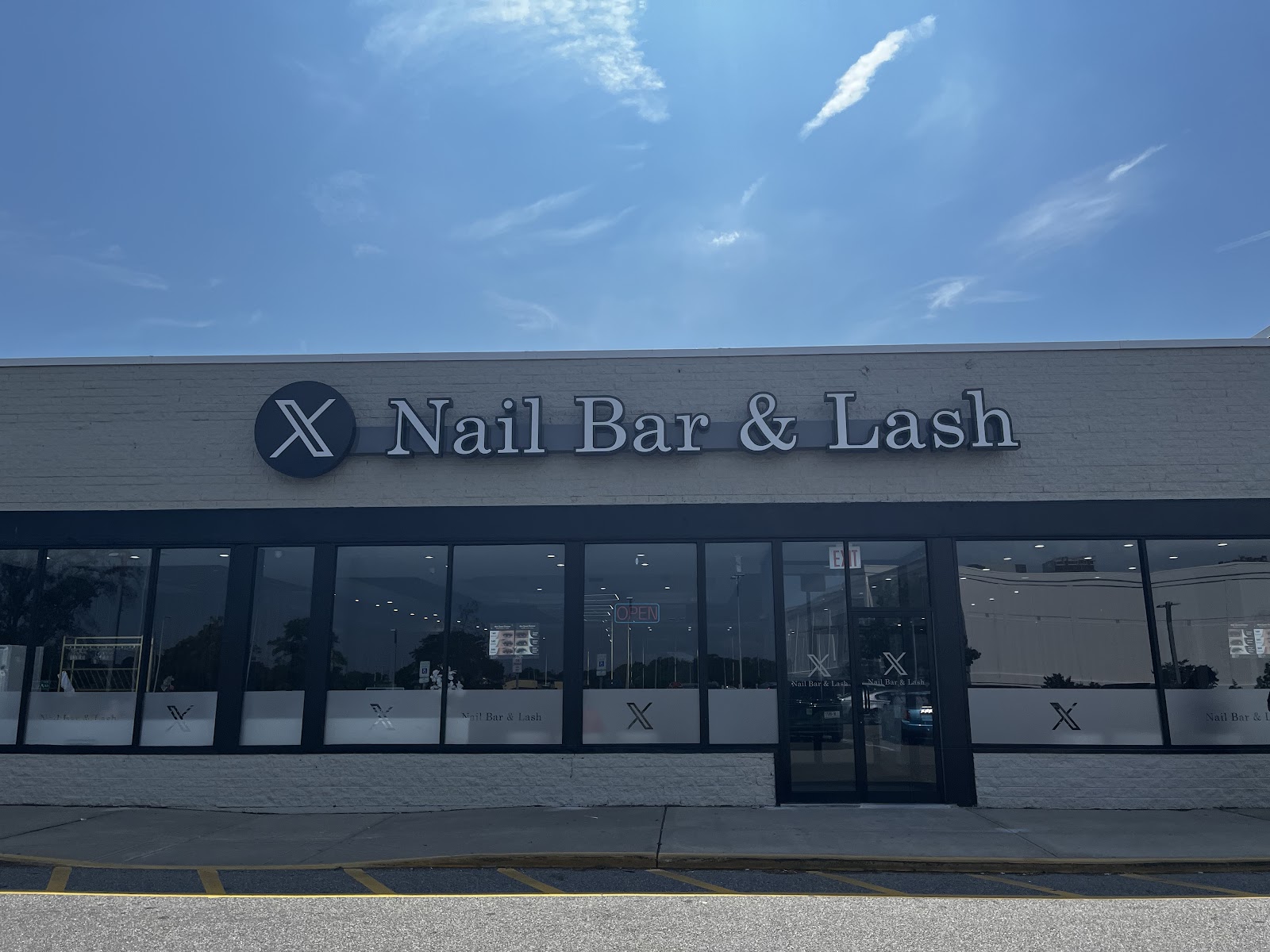 X Nails Bar & Lash nail photo 7